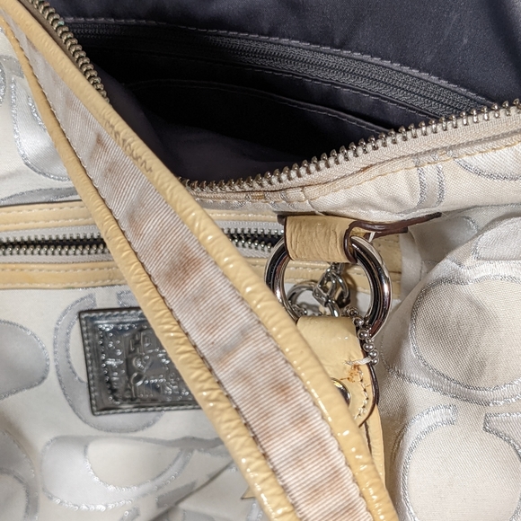 Coach Poppy Limited Edition Purse with Dust Bag - Picture 10 of 10